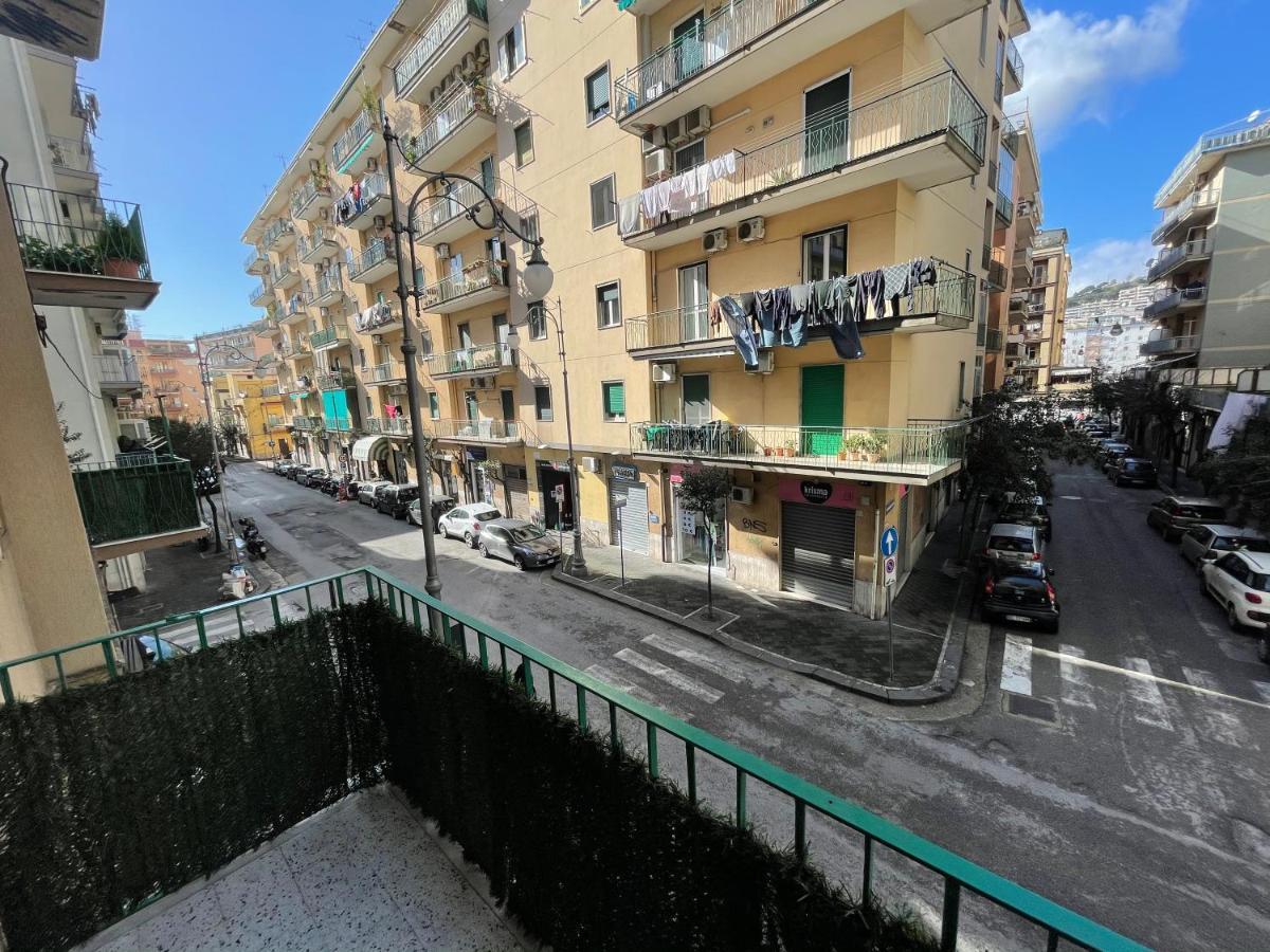 Primopiano Holiday House Salerno Eksteriør billede